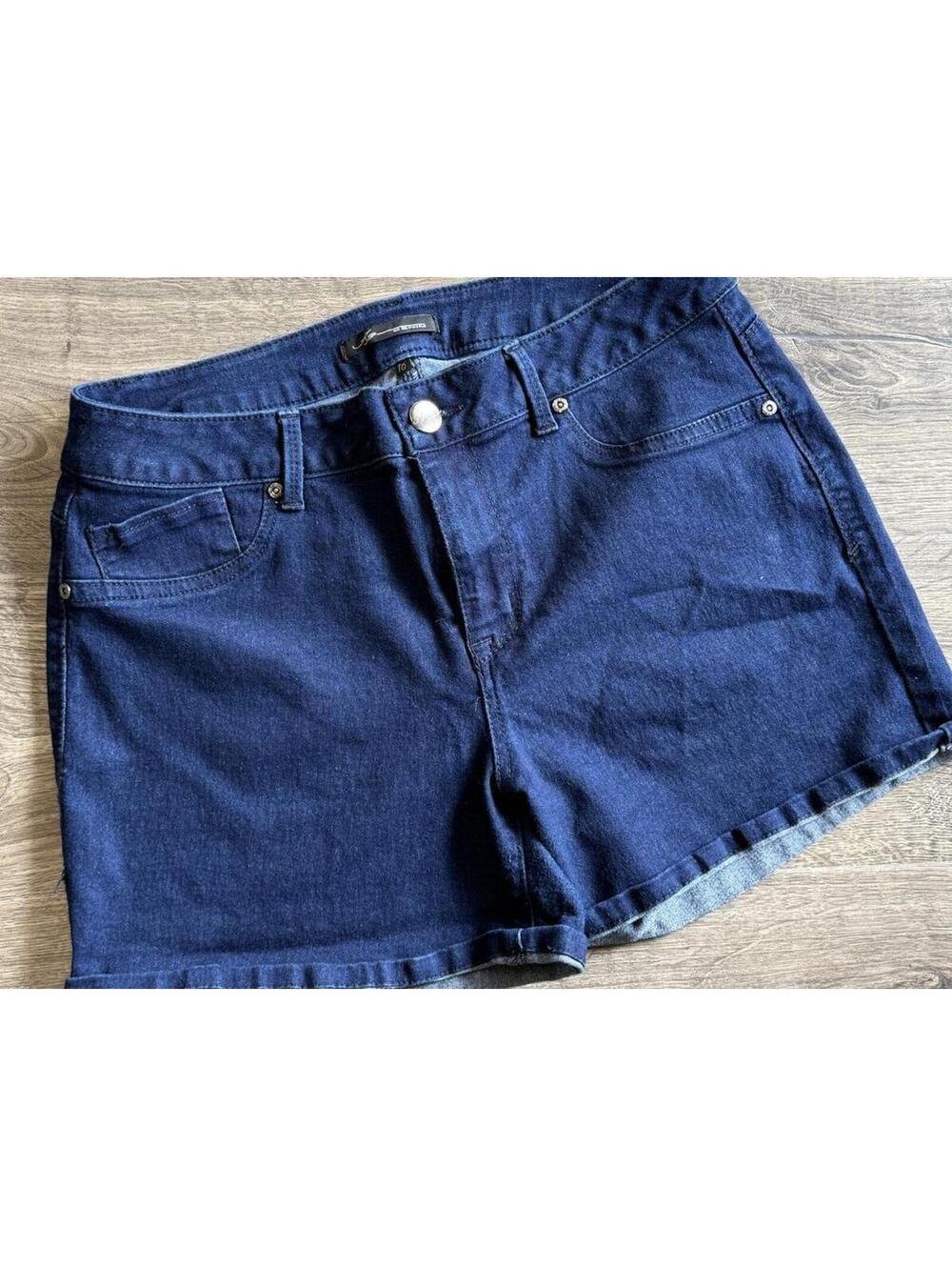 Women's Denim Shorts 3-Piece Bundle, Women's 16 - Picture 5 of 5